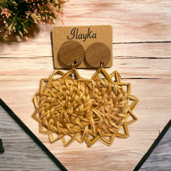 Boucles d'oreille ilayka (29) Boucles d'oreilles Découvrez l'élégance naturelle avec Ilayka