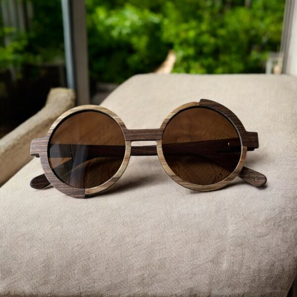 Lunettes de soleil en bois ilayka Lunettes de soleil ilayka