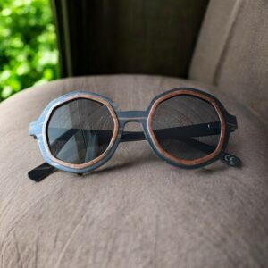 Lunettes de soleil en bois ils571