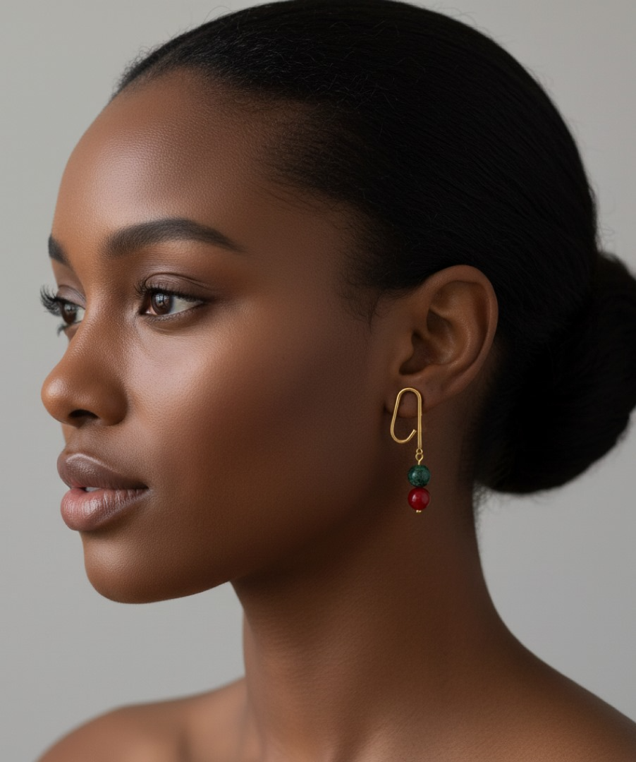 Bijoux asymétriques, boucles d'oreilles graphiques or, perles pierre naturelle